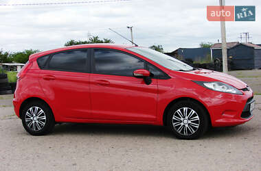 Хэтчбек Ford Fiesta 2009 в 