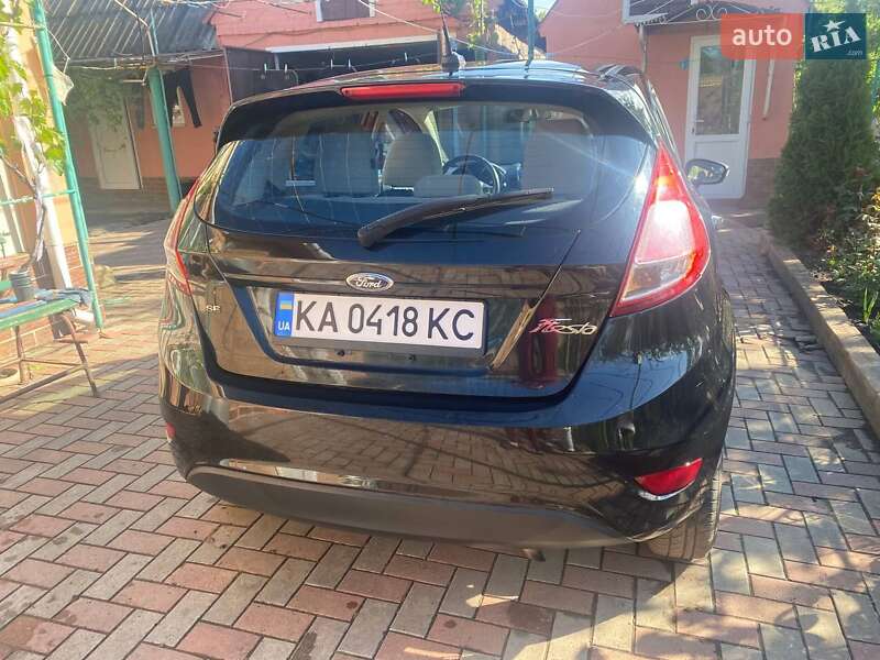 Хетчбек Ford Fiesta 2013 в Миколаєві