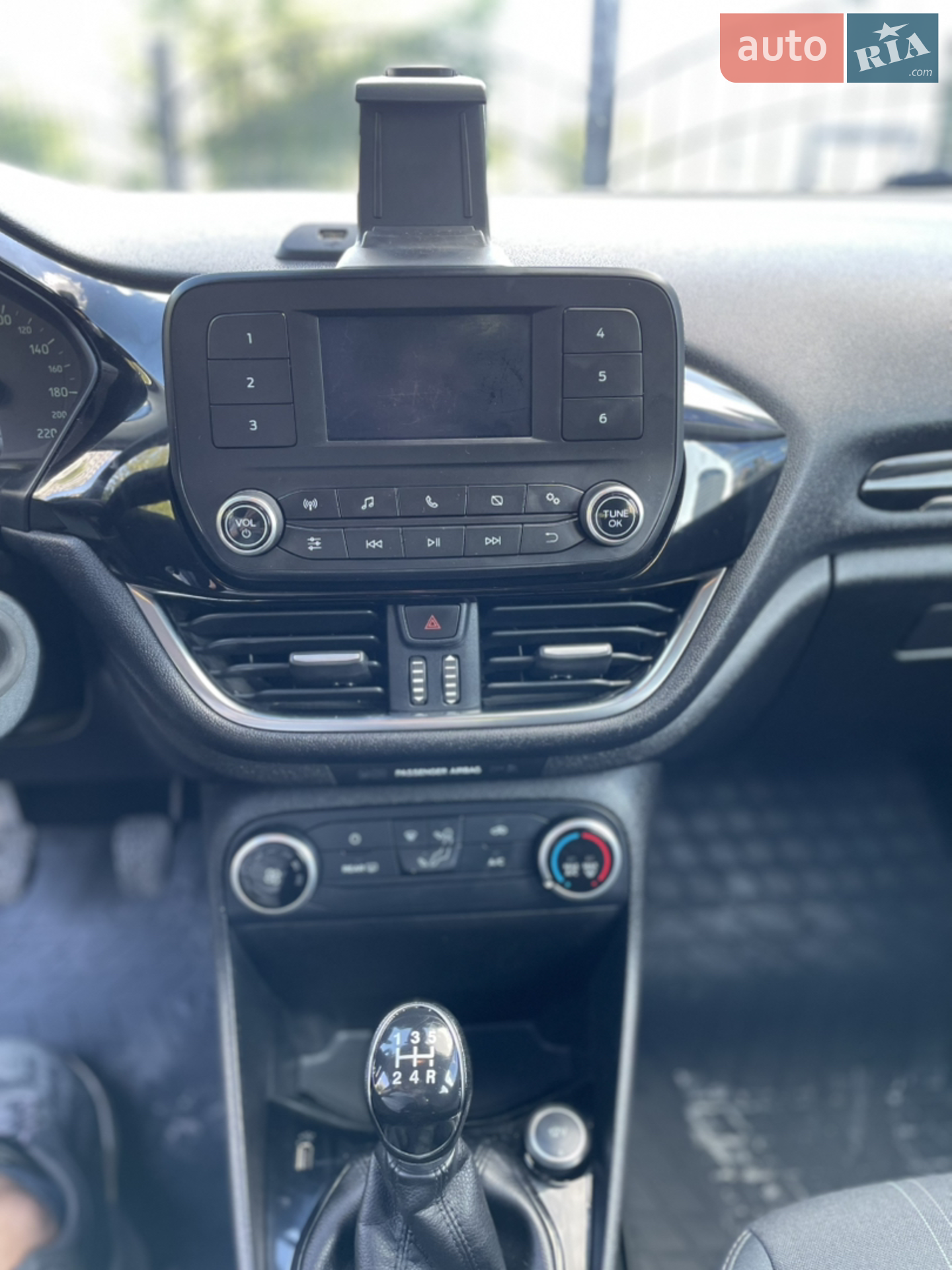 2018 Ford Fiesta - мініатюра 12