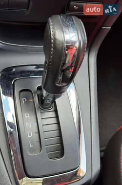 Хэтчбек Ford Fiesta 2012 в 