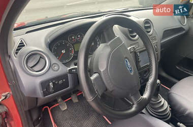 Хэтчбек Ford Fiesta 2008 в 