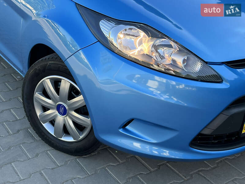 Хэтчбек Ford Fiesta 2012 в Одессе