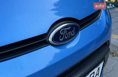 Хэтчбек Ford Fiesta 2012 в 