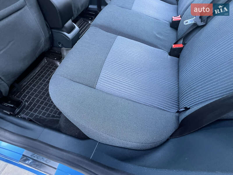 Хэтчбек Ford Fiesta 2012 в Одессе
