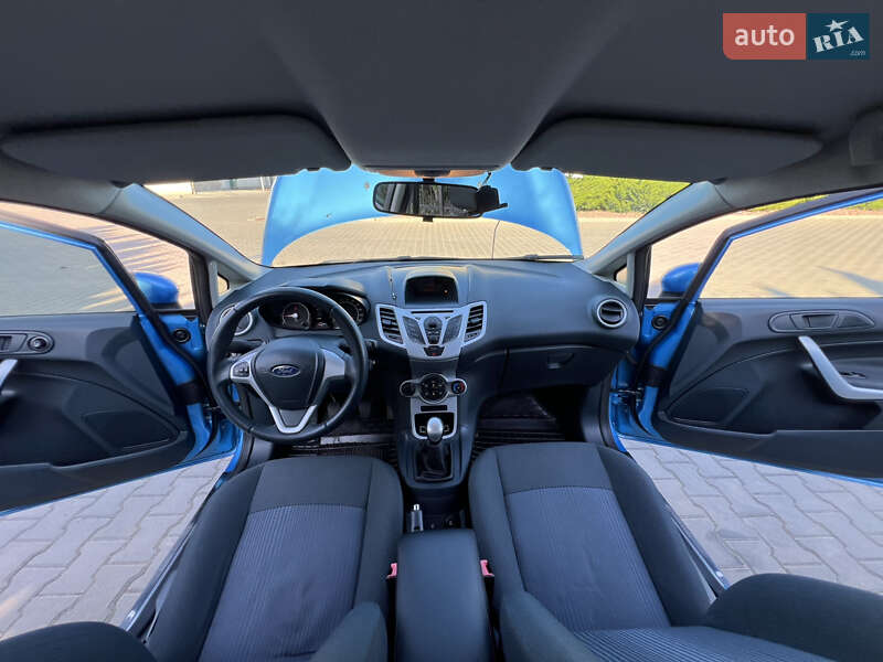 Хэтчбек Ford Fiesta 2012 в Одессе