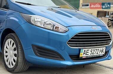 Хэтчбек Ford Fiesta 2013 в 