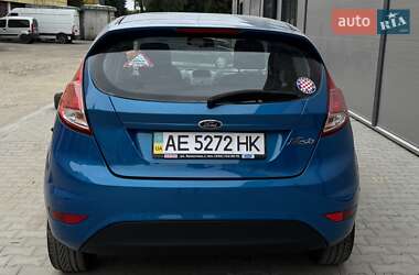 Хэтчбек Ford Fiesta 2013 в 