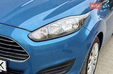 Хэтчбек Ford Fiesta 2013 в 