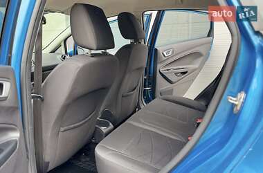 Хэтчбек Ford Fiesta 2013 в 