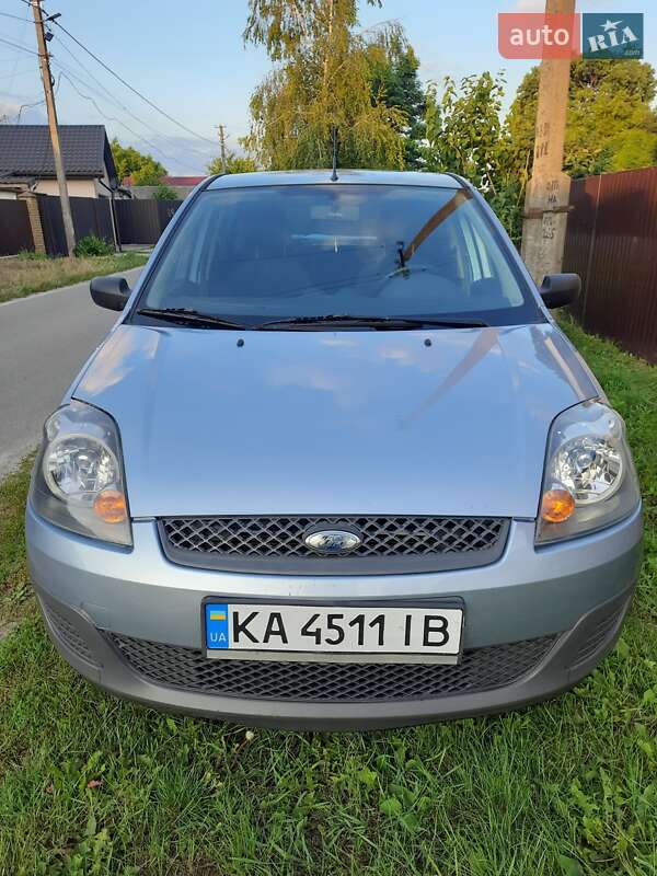 Хетчбек Ford Fiesta 2007 в Києві