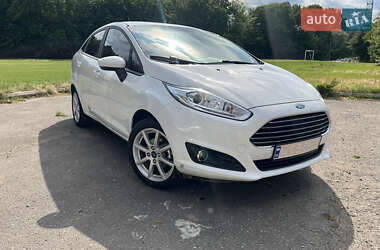 Седан Ford Fiesta 2019 в Івано-Франківську