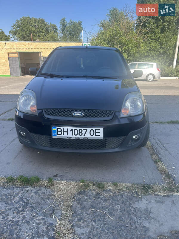 Хэтчбек Ford Fiesta 2008 в Измаиле фото 2 Хэтчбек Ford Fiesta 2008 в Измаиле