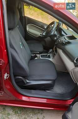 Седан Ford Fiesta 2013 в Славуті