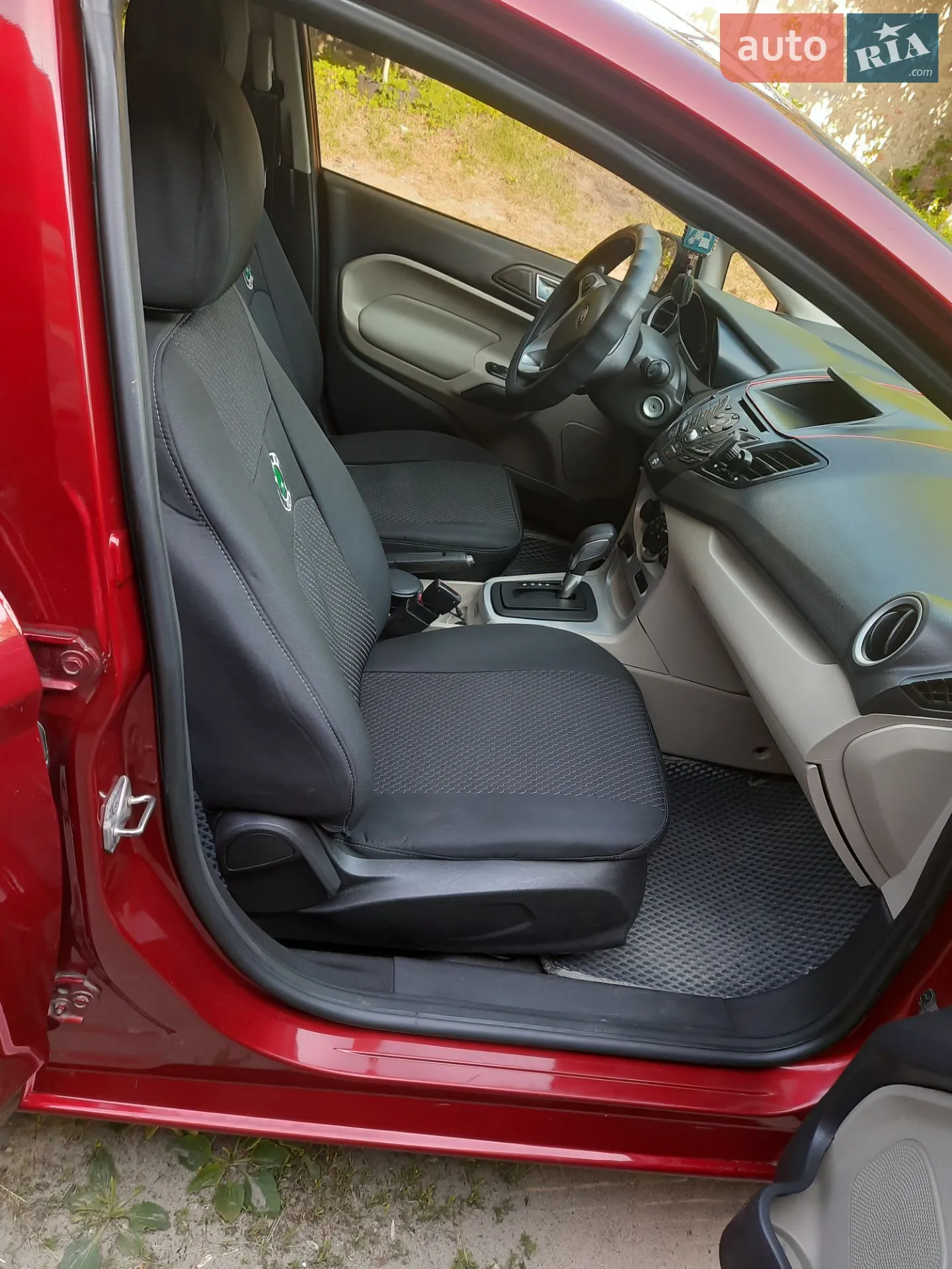 2013 Ford Fiesta - мініатюра 9
