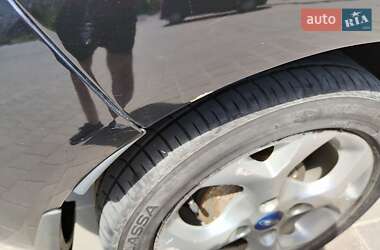 Хэтчбек Ford Fiesta 2011 в 