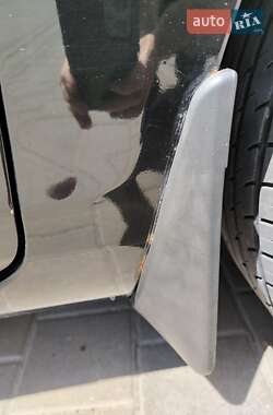 Хэтчбек Ford Fiesta 2011 в 