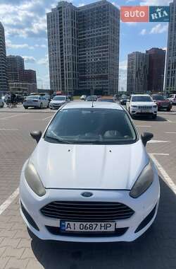 Хэтчбек Ford Fiesta 2014 в 