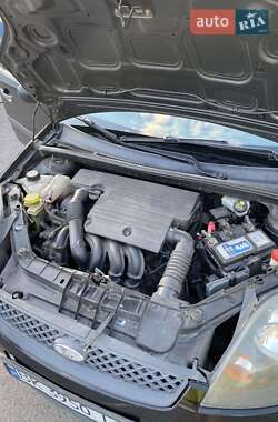Хэтчбек Ford Fiesta 2008 в 