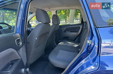Хэтчбек Ford Fiesta 2007 в 