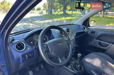 Хэтчбек Ford Fiesta 2007 в 