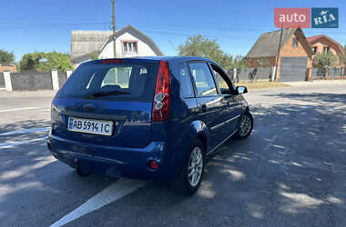 Хэтчбек Ford Fiesta 2007 в 