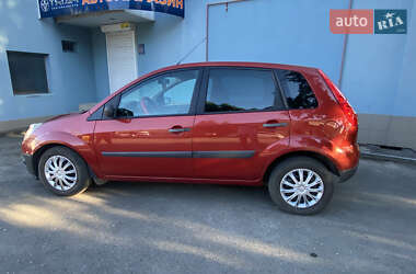 Хэтчбек Ford Fiesta 2008 в 
