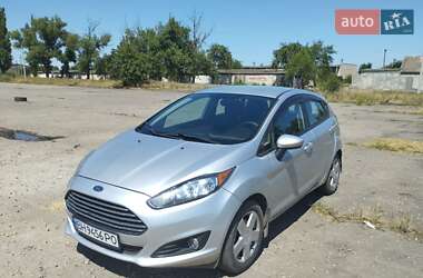 Хэтчбек Ford Fiesta 2017 в Кривом Роге
