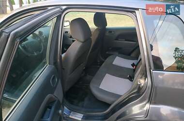 Хэтчбек Ford Fiesta 2007 в 