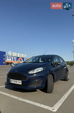 Хэтчбек Ford Fiesta 2013 в 