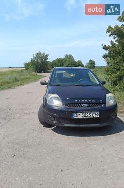 Хэтчбек Ford Fiesta 2006 в 