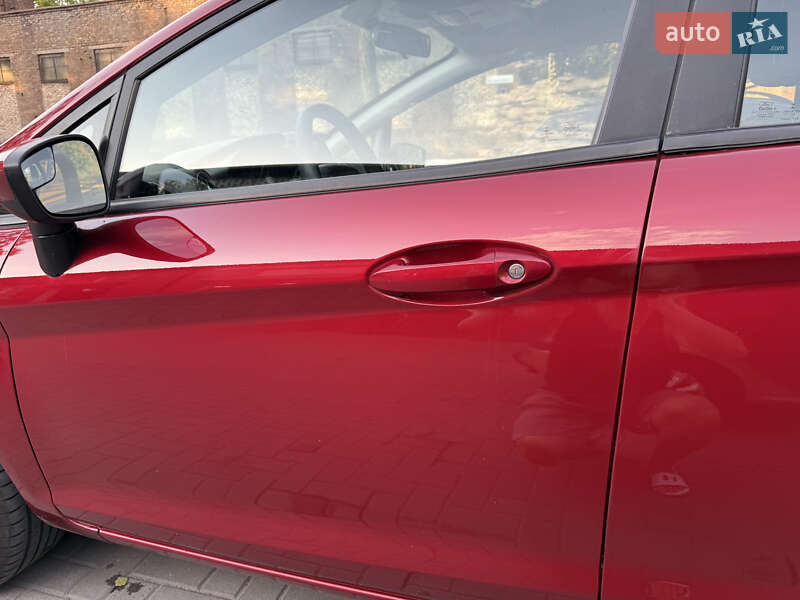 Хэтчбек Ford Fiesta 2017 в Запорожье фото 9 Хэтчбек Ford Fiesta 2017 в Запорожье