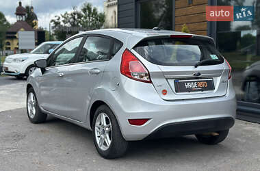 Седан Ford Fiesta 2019 в 