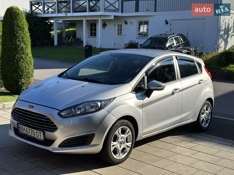 Хэтчбек Ford Fiesta 2013 в Николаеве