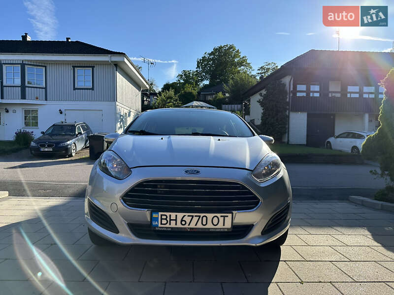 Хэтчбек Ford Fiesta 2013 в Николаеве