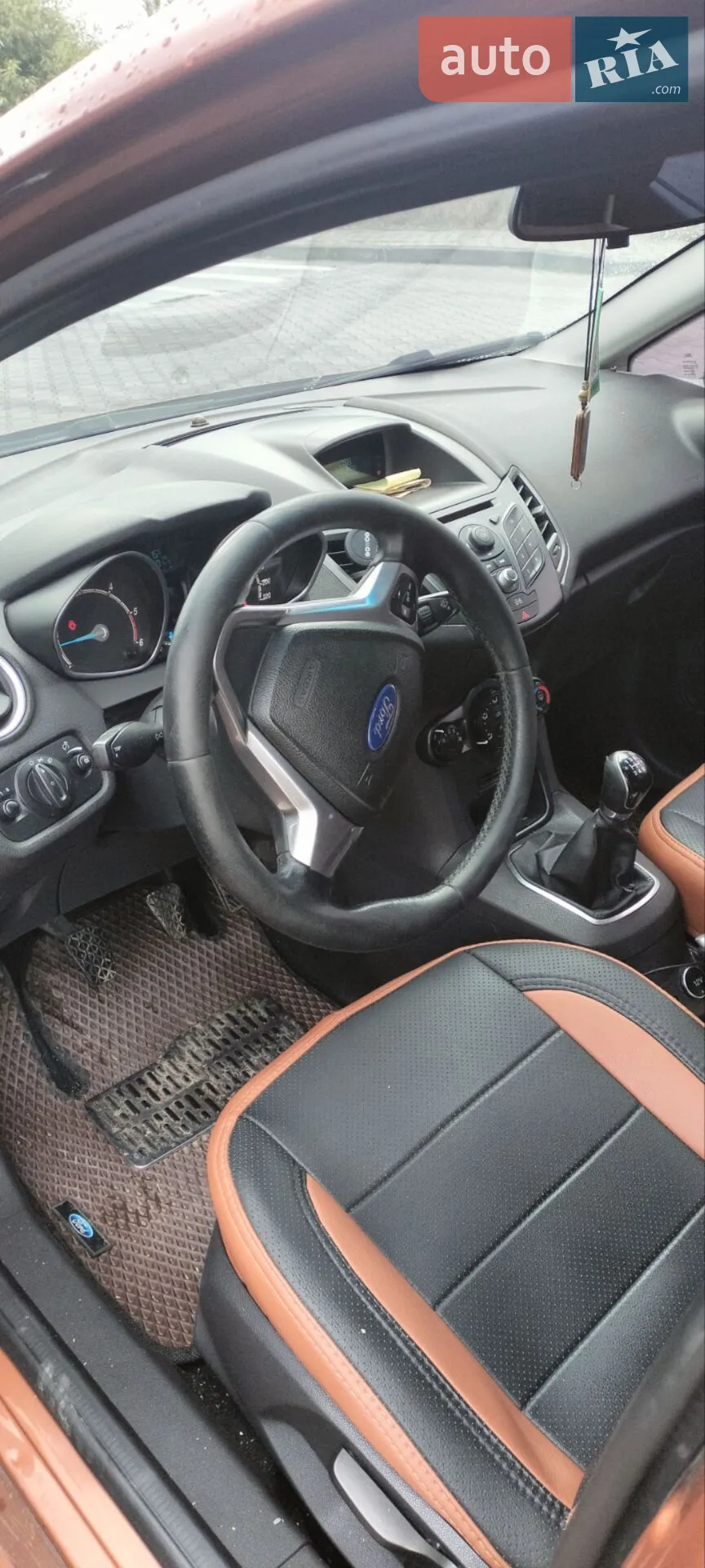 2013 Ford Fiesta - мініатюра 3
