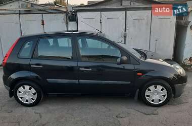 Хетчбек Ford Fiesta 2006 в Києві