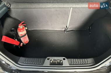 Хэтчбек Ford Fiesta 2011 в 