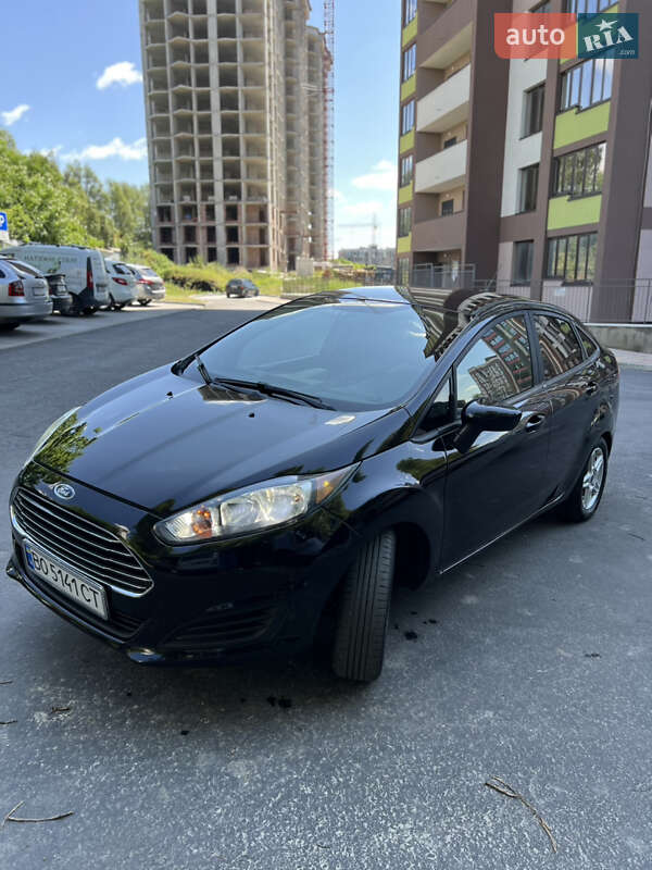 Седан Ford Fiesta 2019 в 