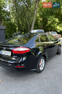 Седан Ford Fiesta 2019 в 