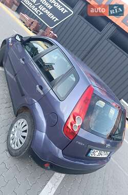 Хетчбек Ford Fiesta 2006 в 