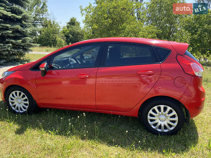 Хэтчбек Ford Fiesta 2013 в Тернополе
