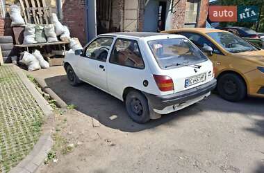 Хэтчбек Ford Fiesta 1990 в 