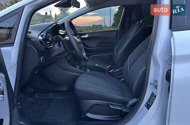 Хэтчбек Ford Fiesta 2018 в 