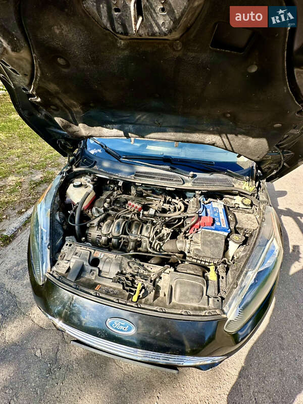 Хэтчбек Ford Fiesta 2014 в Сумах фото 10 Хэтчбек Ford Fiesta 2014 в Сумах