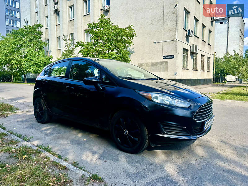 Хэтчбек Ford Fiesta 2014 в Сумах фото 6 Хэтчбек Ford Fiesta 2014 в Сумах