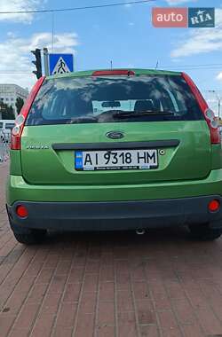 Хэтчбек Ford Fiesta 2008 в 