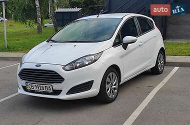 Хэтчбек Ford Fiesta 2013 в 