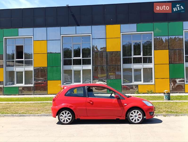 Хетчбек Ford Fiesta 2007 в Києві