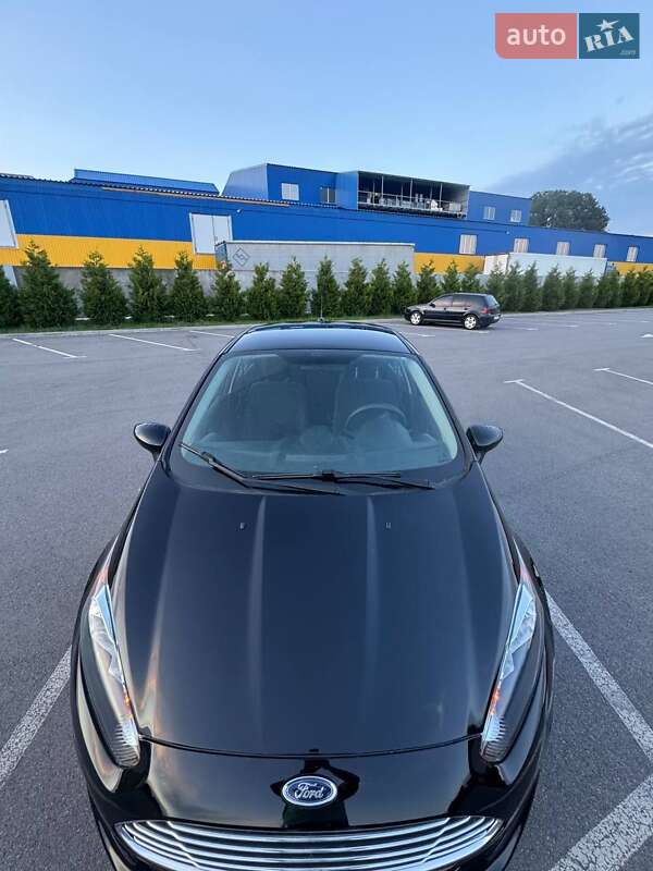 Седан Ford Fiesta 2017 в Хмільнику