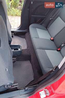 Хэтчбек Ford Fiesta 2010 в 